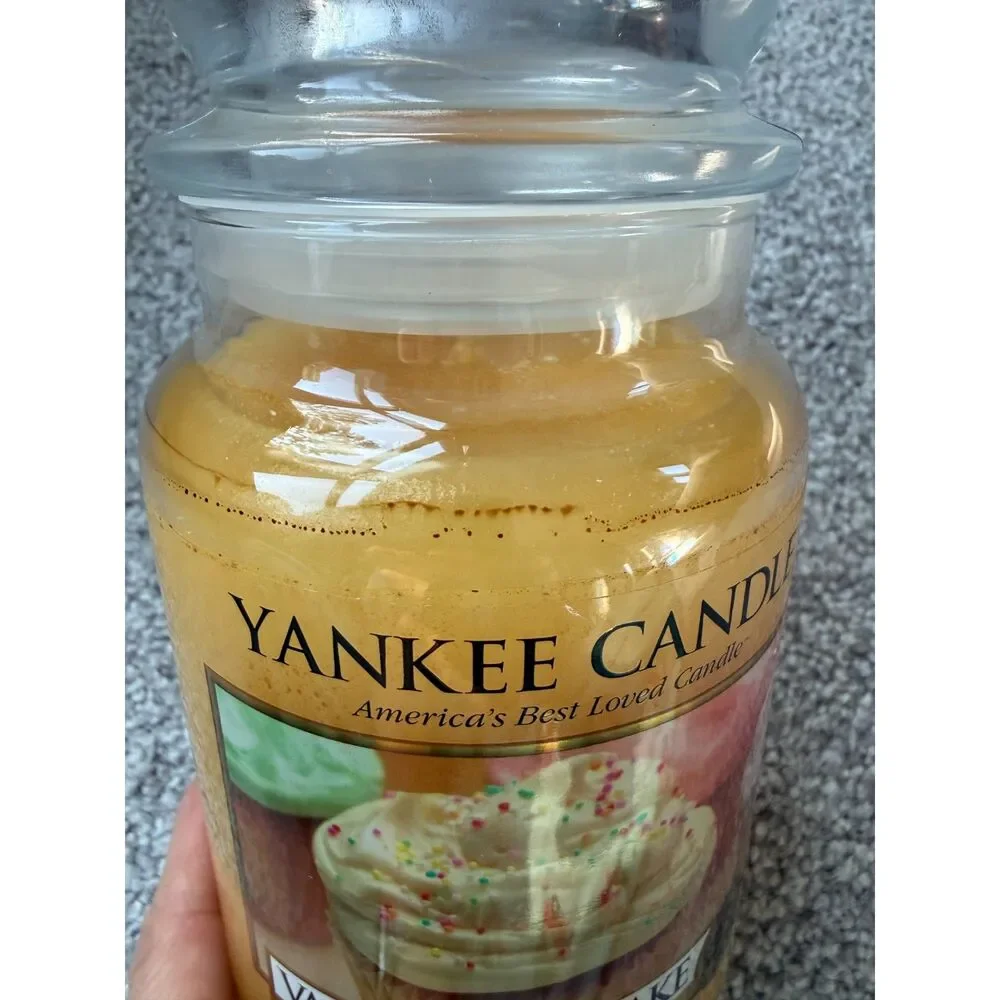 Yankee Candle Vanilla Cupcake Large Jar Candle